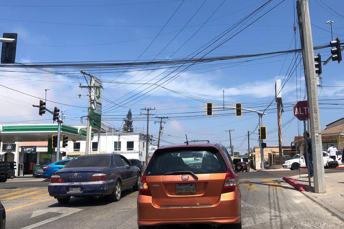 Seis cruceros en Rosarito estrensarán semáforos