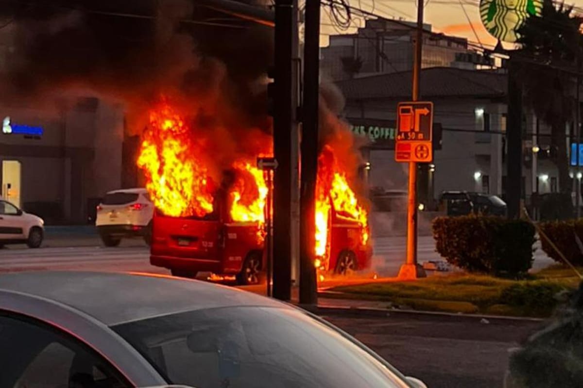 Pánico en BC por quema de autos