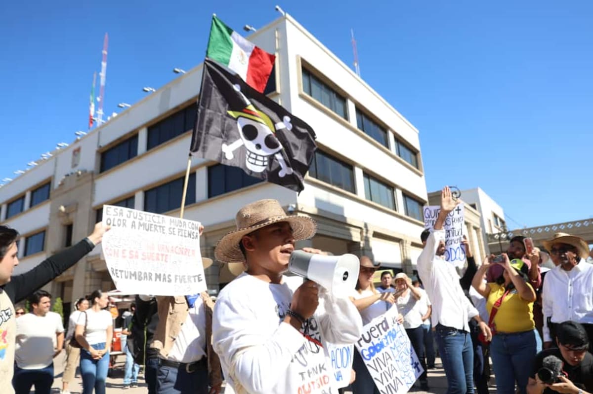 La Generación Z alza la voz frente al Palacio de Gobierno: ‘No somos de ningún partido, queremos justicia’. Foto: GH