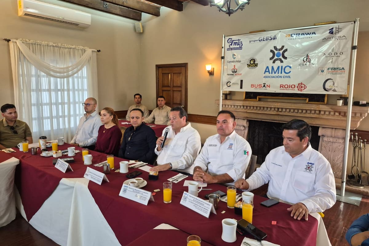 Constructores piden reglas claras para el transporte de materiales en Baja California
