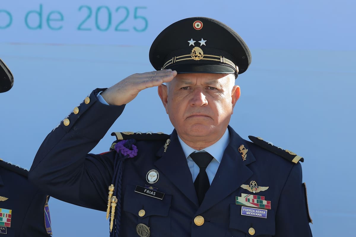 Designan al general Frías comandante de la Base Aérea Militar número 18