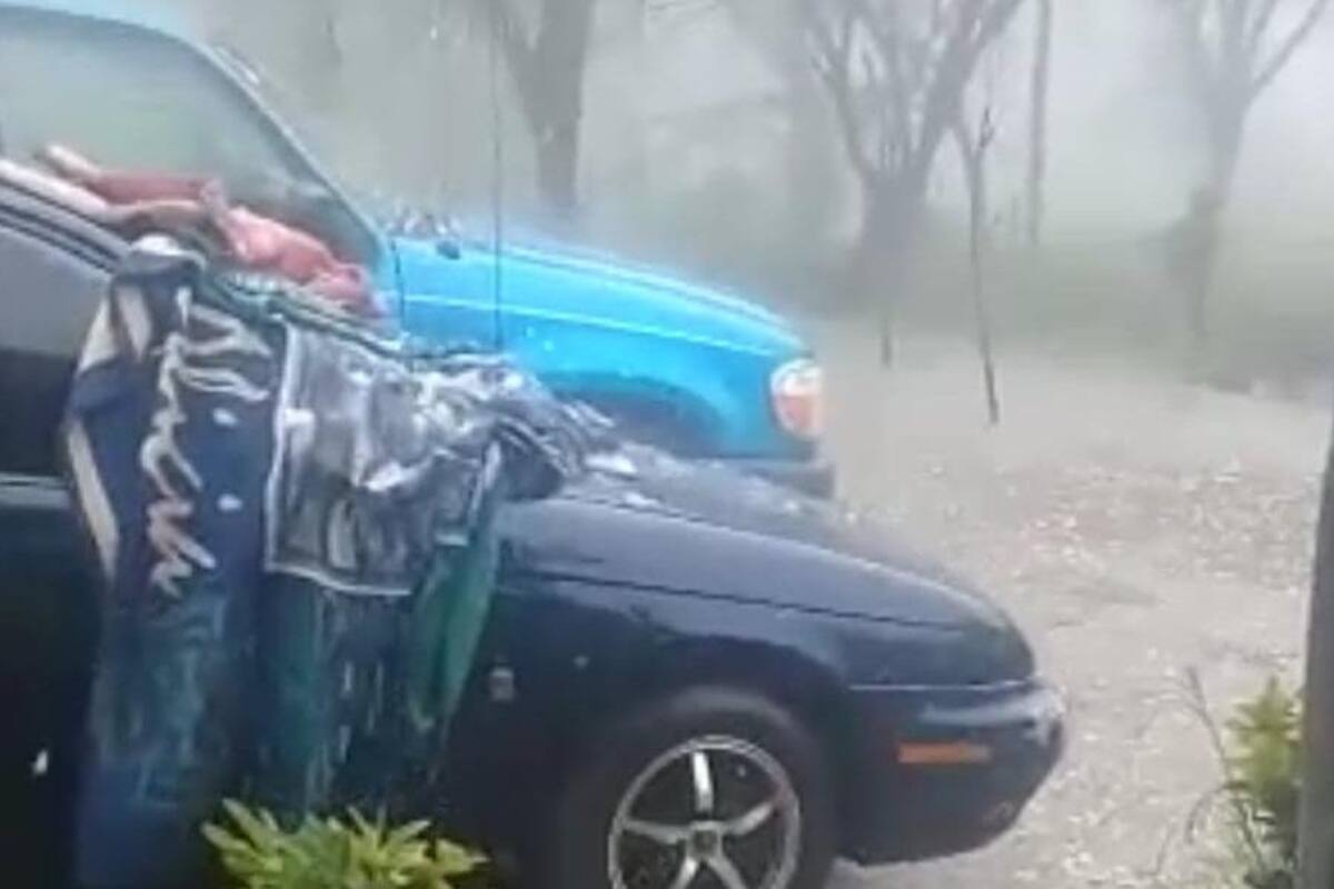 VIDEO: Fuerte 'granizada' llega con la lluvia a comunidad cercana a Álamos