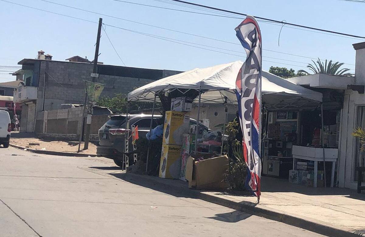 De acuerdo con la Dirección de Verificación Municipal, no se tiene un número determinado de comercios que invaden la calle.