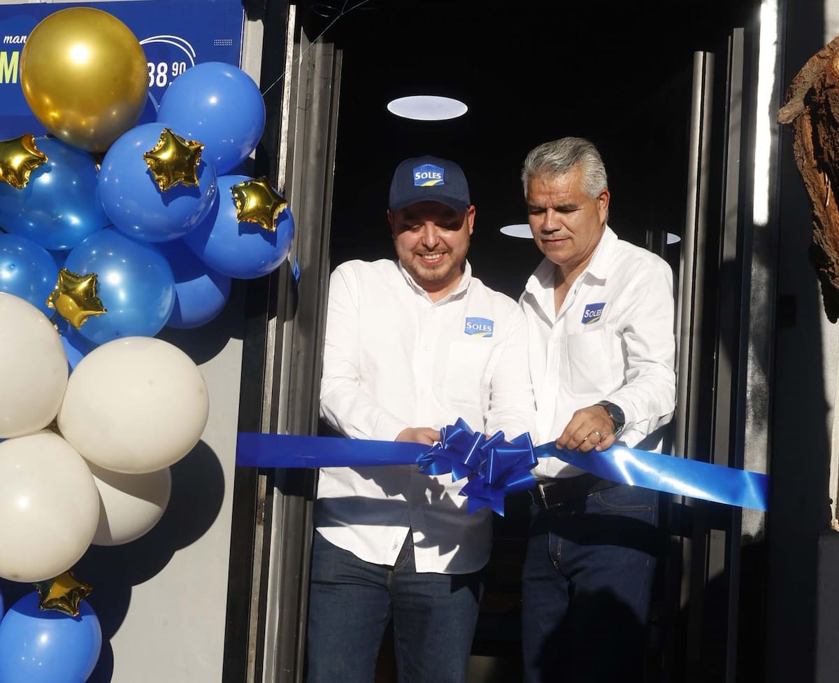 Soles abrió su tercera sucursal en Hermosillo, ubicada en la calle Carlos Caturegli, en la colonia Olivares. FOTO: TEODORO BORBÓN