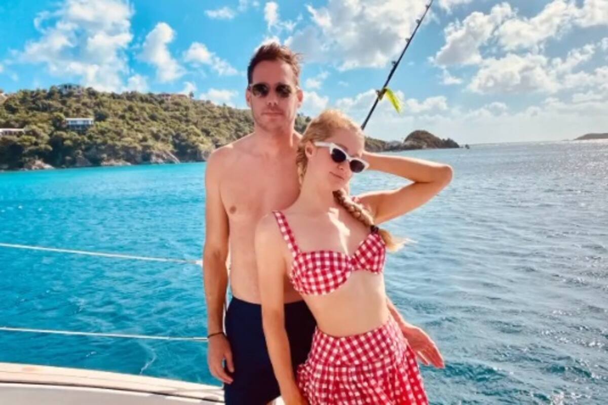 Así fueron las románticas vacaciones de Paris Hilton y su novio