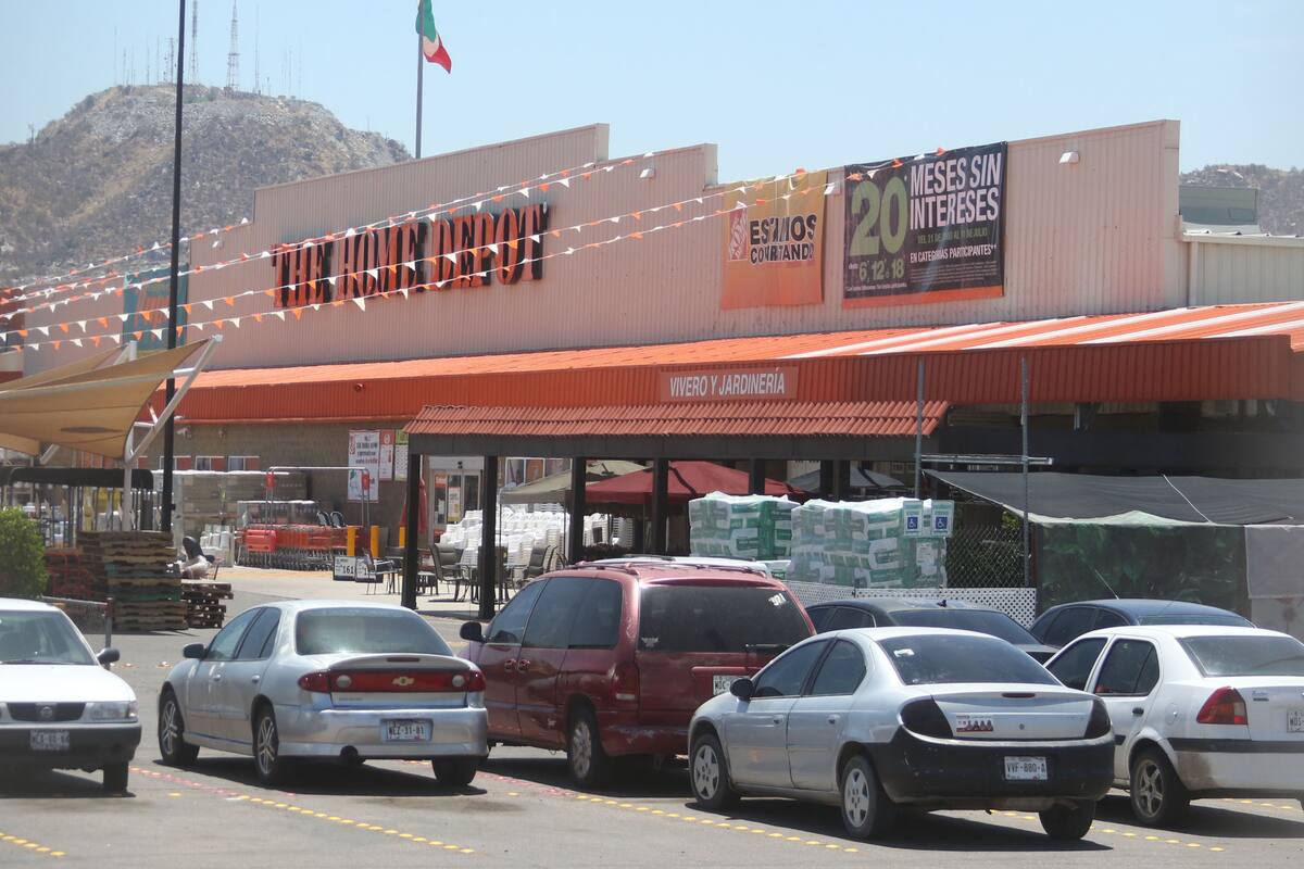 Sindicatos mexicanos amenazan con huelga a Home Depot; piden mejorar salarios: Reuters