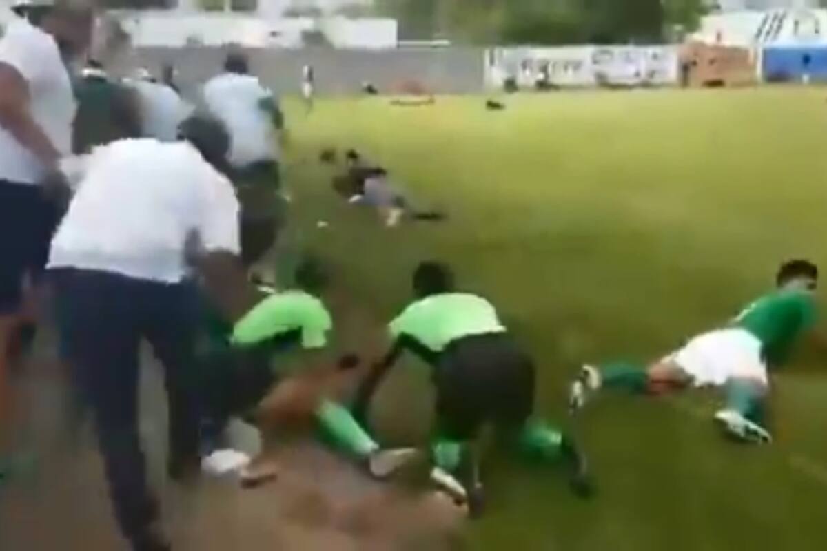 VIDEO: Captan balacera en partido de futbol amateur en León; reportan la muerte de tres personas