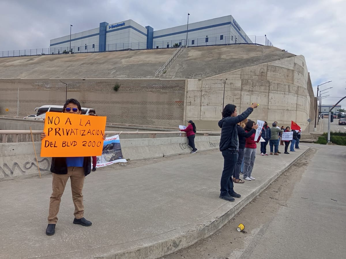 Ciudadanos exigieron que siga siendo pública, y rechazan cualquier esquema de cobro, tarjetas o concesión privada. Foto: Michelle Castillo