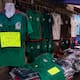 La venta de camisetas pirata de la Selección Mexicana crece en comercios informales de Ciudad de México, mientras autoridades refuerzan la vigilancia contra la mercancía falsa por el uso no autorizado de marcas rumbo al Mundial 2026