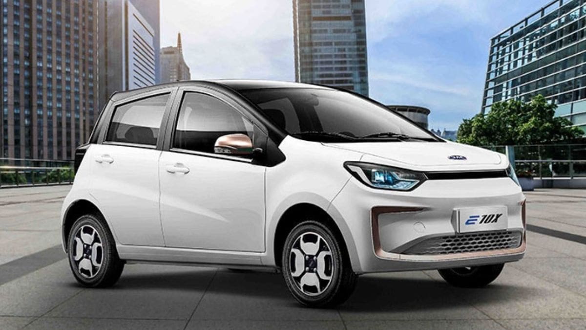 Mientras bajan los precios, JAC E10X cambia el acceso al auto eléctrico en México: Estas son sus especificaciones Y PRECIO