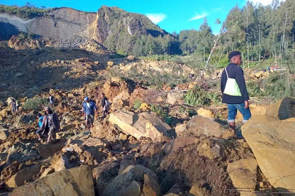 VIDEO: Mata avalancha a 300 personas en Papúa Nueva Guinea