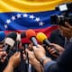 Reportan en Venezuela que fueron detenidos al menos 8 periodistas y trabajadores de la prensa durante juramentación de Delcy Rodríguez como presidenta interina