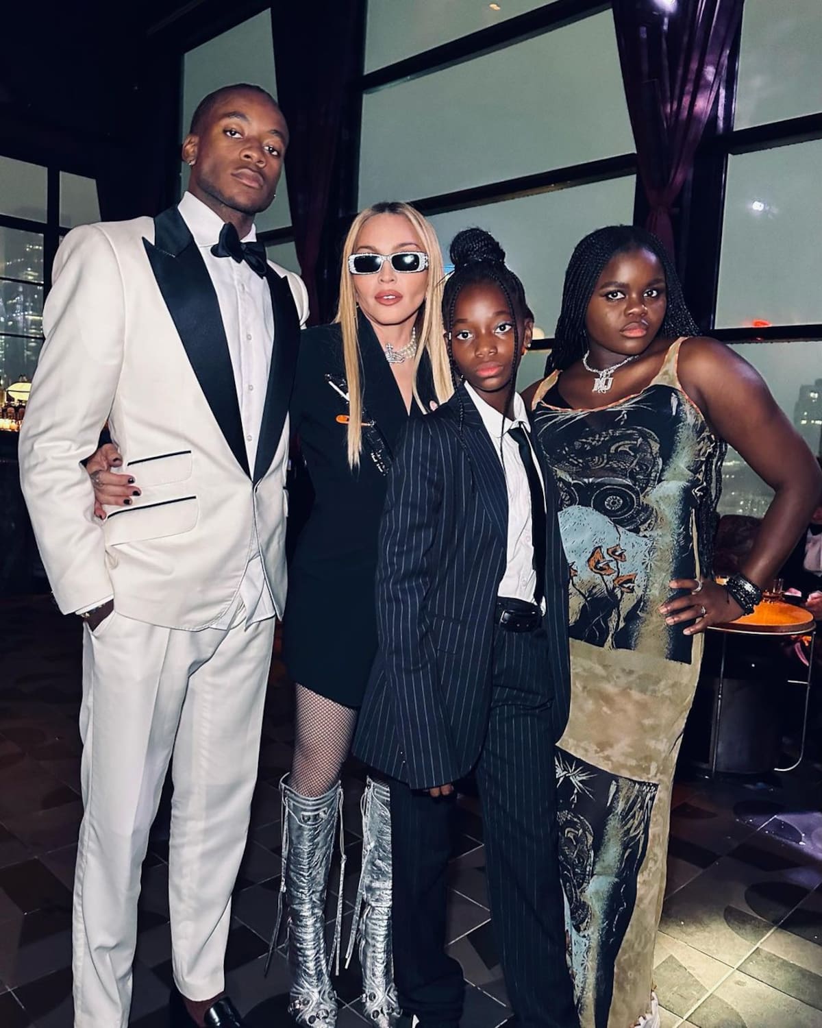 Madonna y sus hijos / Instagram: @Madonna y su hijo, David Banda / Instagram: @senzacacona