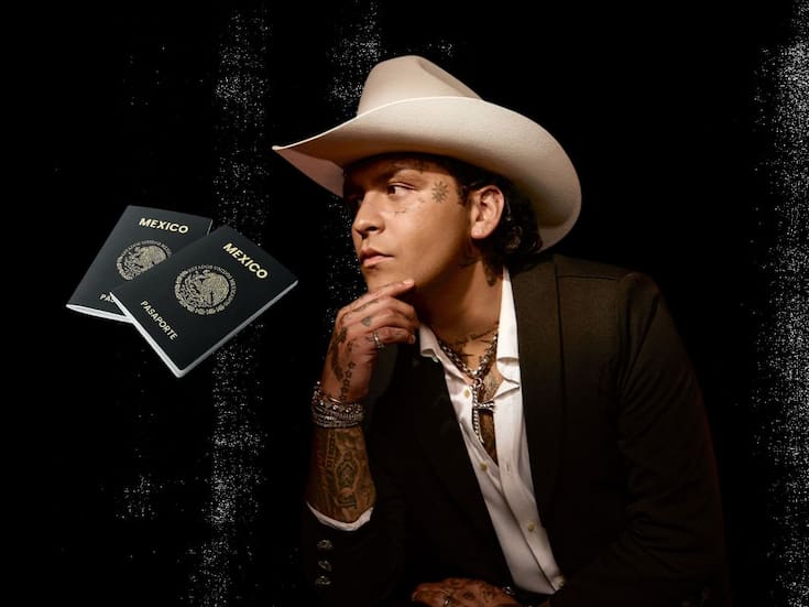 Christian Nodal podría perder su pasaporte si es vinculado a proceso por falsificación documental