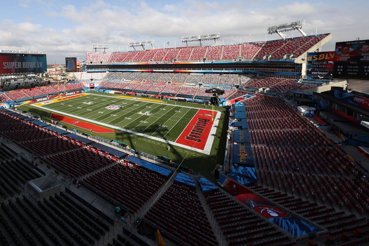 Bucaneros de Tampa Bay y Tom Brady ganan histórico Super Bowl a Chiefs de Kansas City