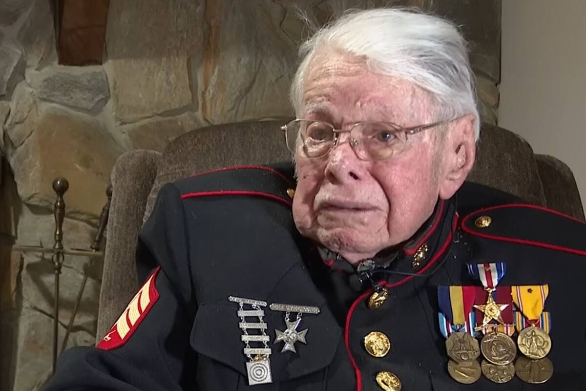 Carl Spurlin Dekel: Veterano de la Segunda Guerra Mundial lamenta en lo que se ha convertido EU en unas duras declaraciones