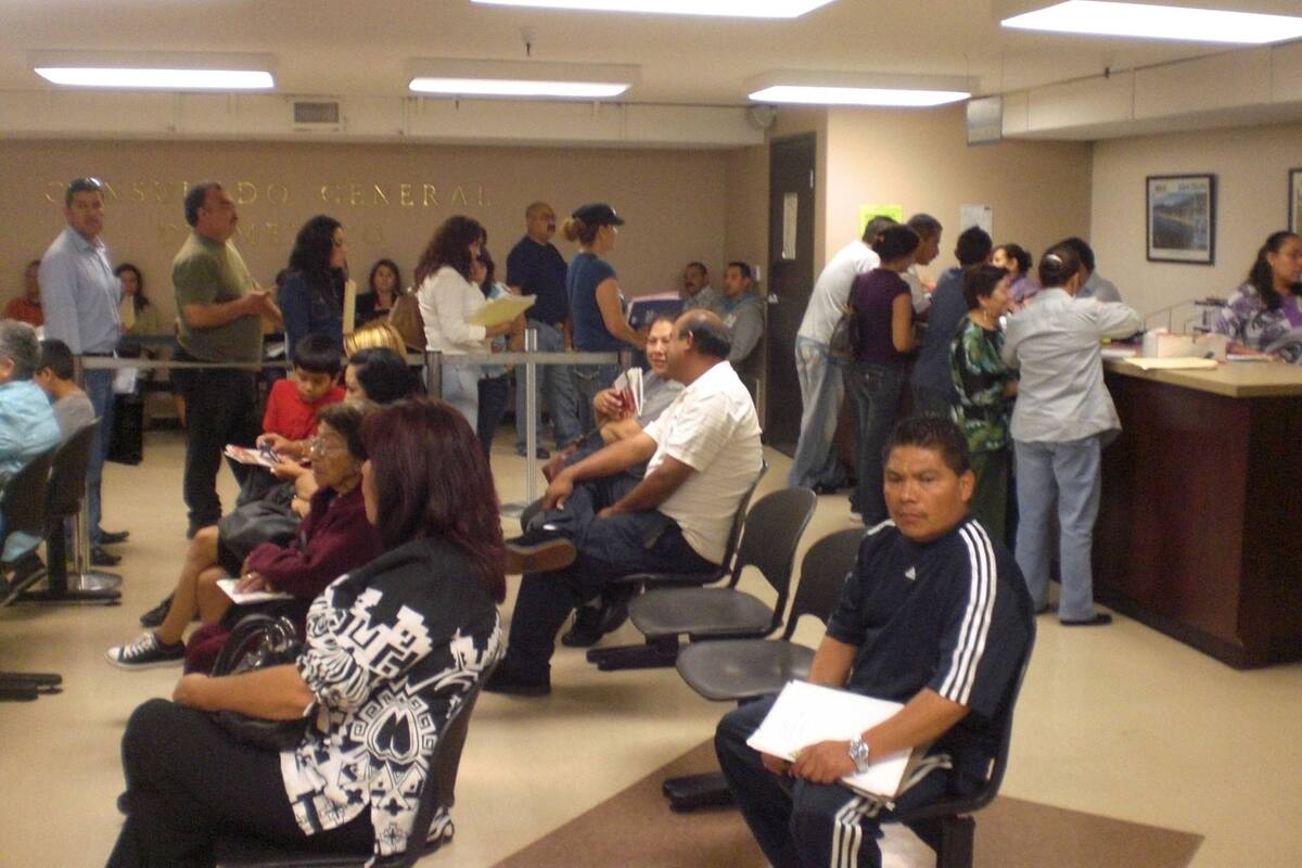 Se compromete SRE a entregar pasaportes en 45 minutos