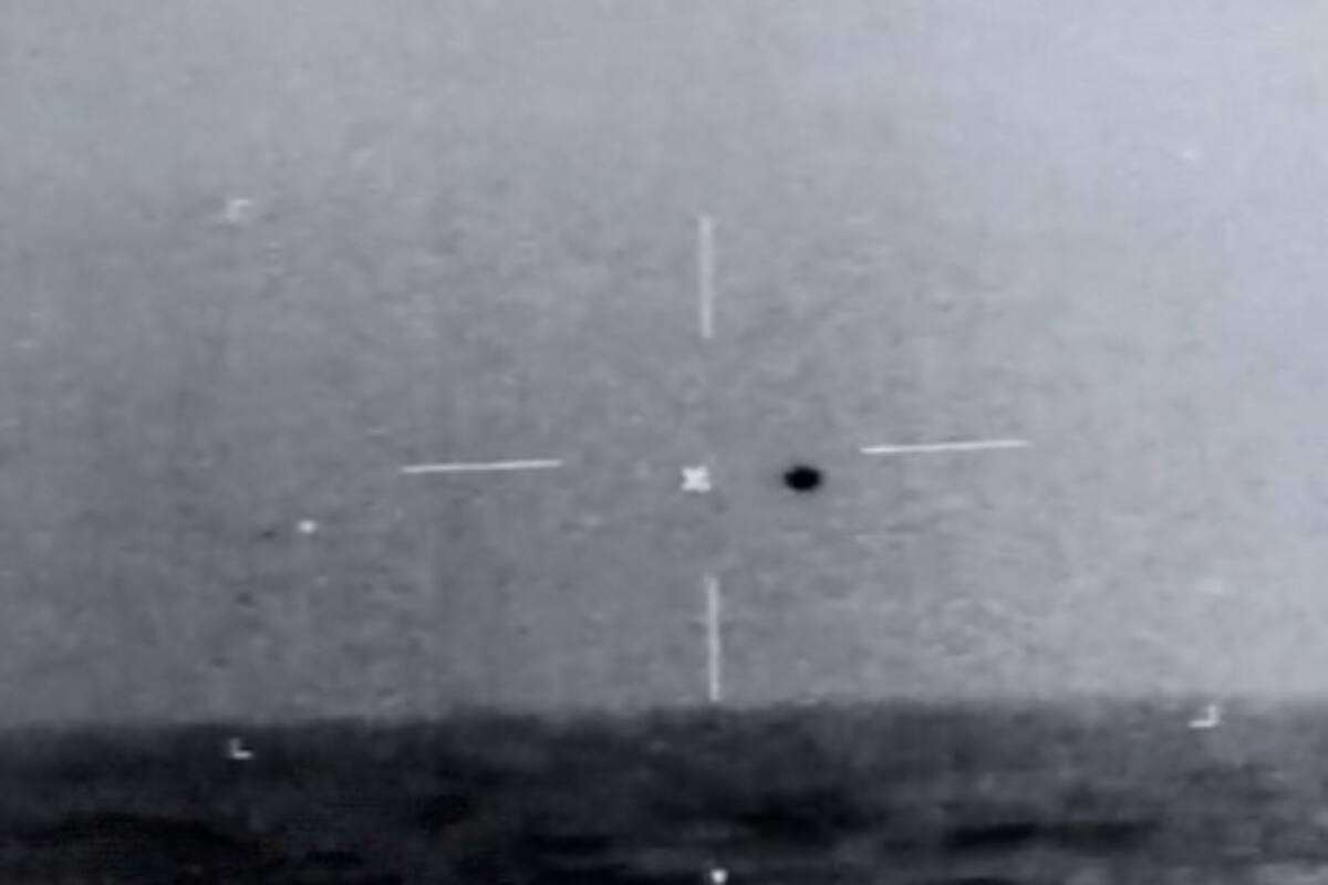 Ovni esférico: surgen nuevas imágenes de la Marina de EU donde el objeto se sumerge en el océano