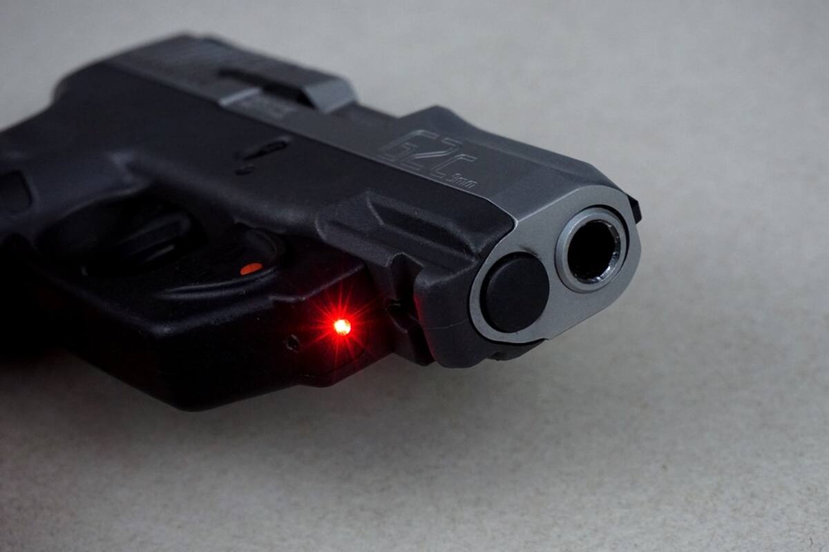 Prueba EU arma láser capaz de destruir dron en pleno vuelo