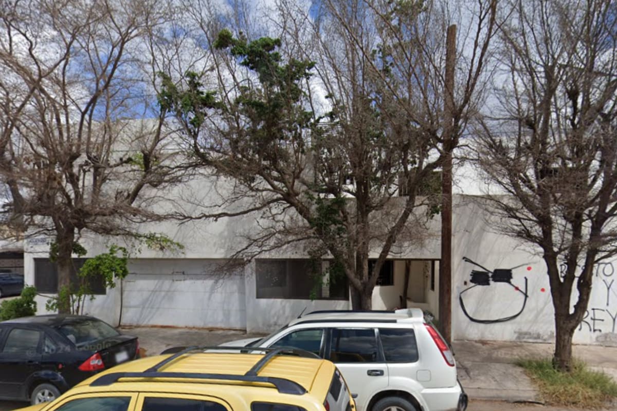 Casa del 'Chapo' Guzmán está abandonada y deteriorada; acumula deuda mayor a 27 mil pesos en servicios