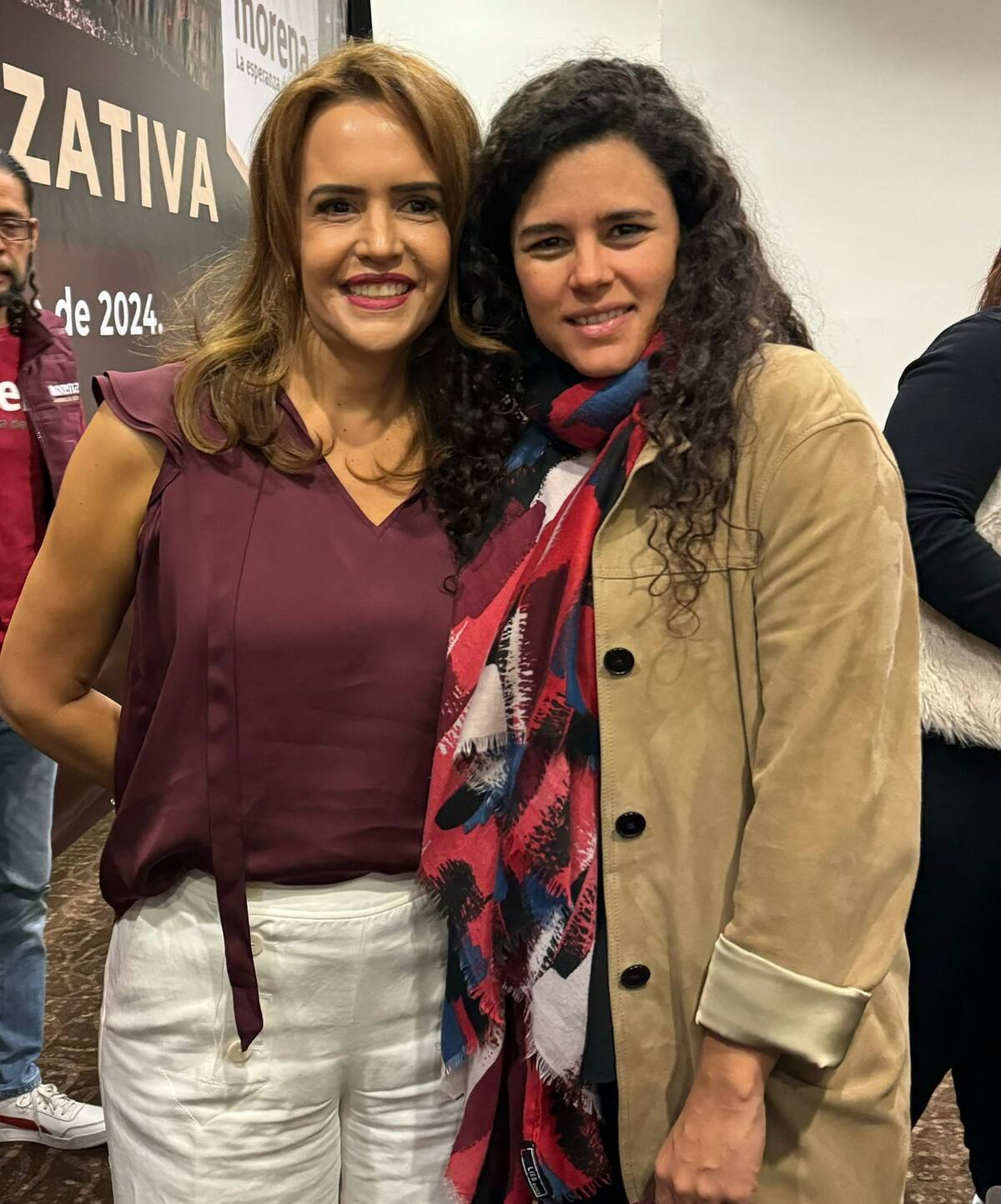 Clara Luz Flores junto a Luisa María Alcalde, la nueva dirigente de Morena. l Crédito: X @claraluzflores