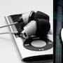 En 2026 los reproductores MP3 famosos por el iPod y los audífonos de cable despiertan interés en los jóvenes tras el auge de gadgets básicos que buscan reducir el uso de internet
