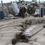 Desalojan viviendas por hundimiento y grietas en la colonia 3 de Octubre en Tijuana