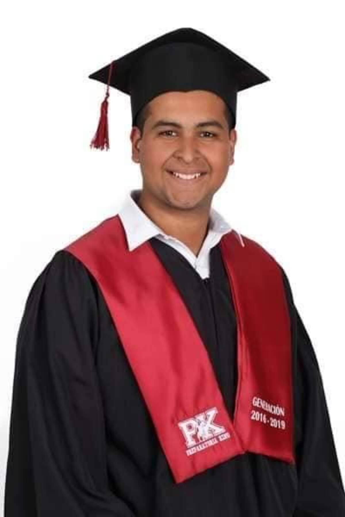 Sebastián Grajeda López estudiará la Universidad en China.