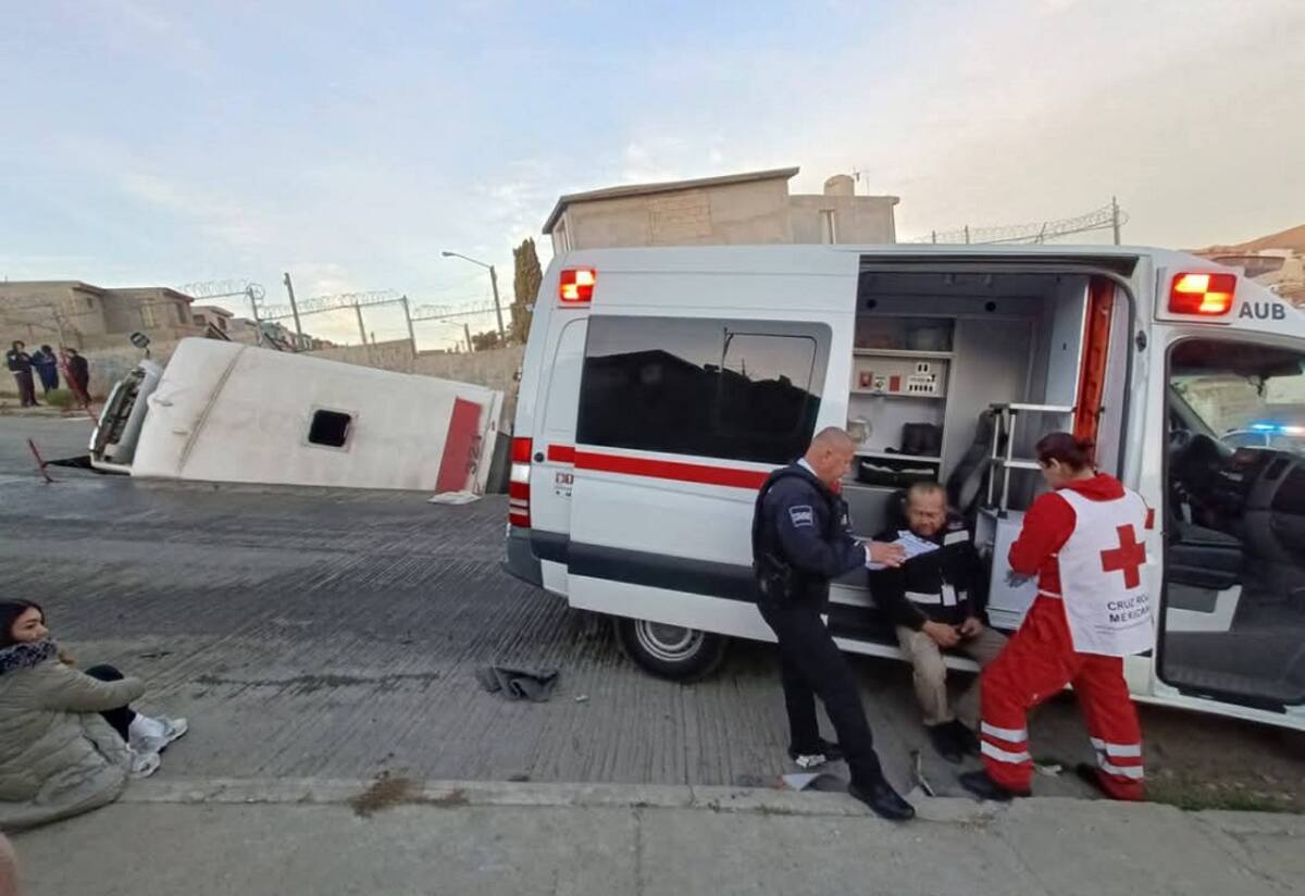 Se solicitó el apoyo de otra ambulancia debido a que algunos pasajeros manifestaron que tenían dolor y algunos golpes.