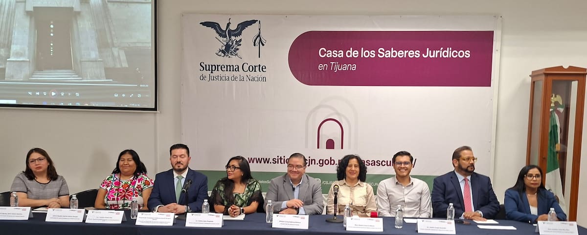 Integrantes de la comunidad indígena solicitaron la intervención de un ministro de la Suprema Corte para apoyar a 99 trabajadores que reclaman el pago de salarios y prestaciones.
Foto: Cortesía.