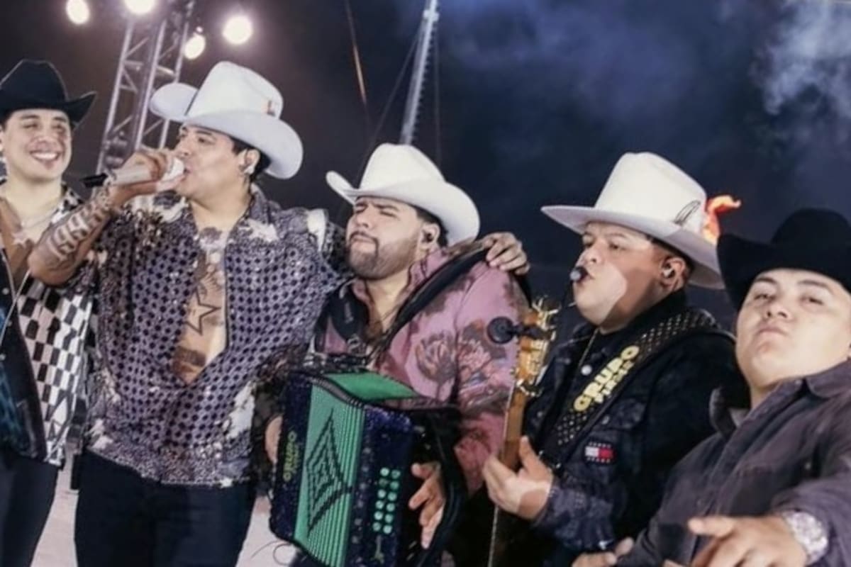 Grupo Firme cambia la texana por el sombrero de charro