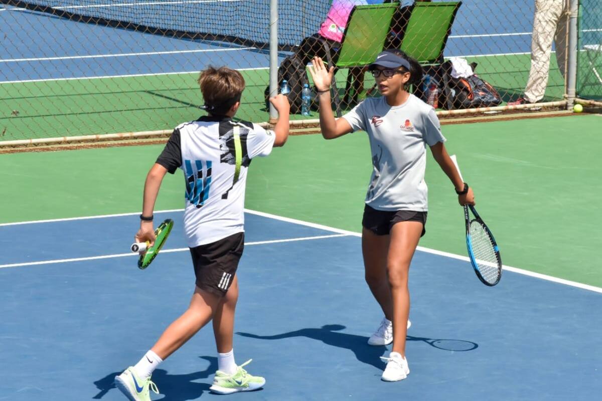 BC obtiene primeras medallas en Tenis