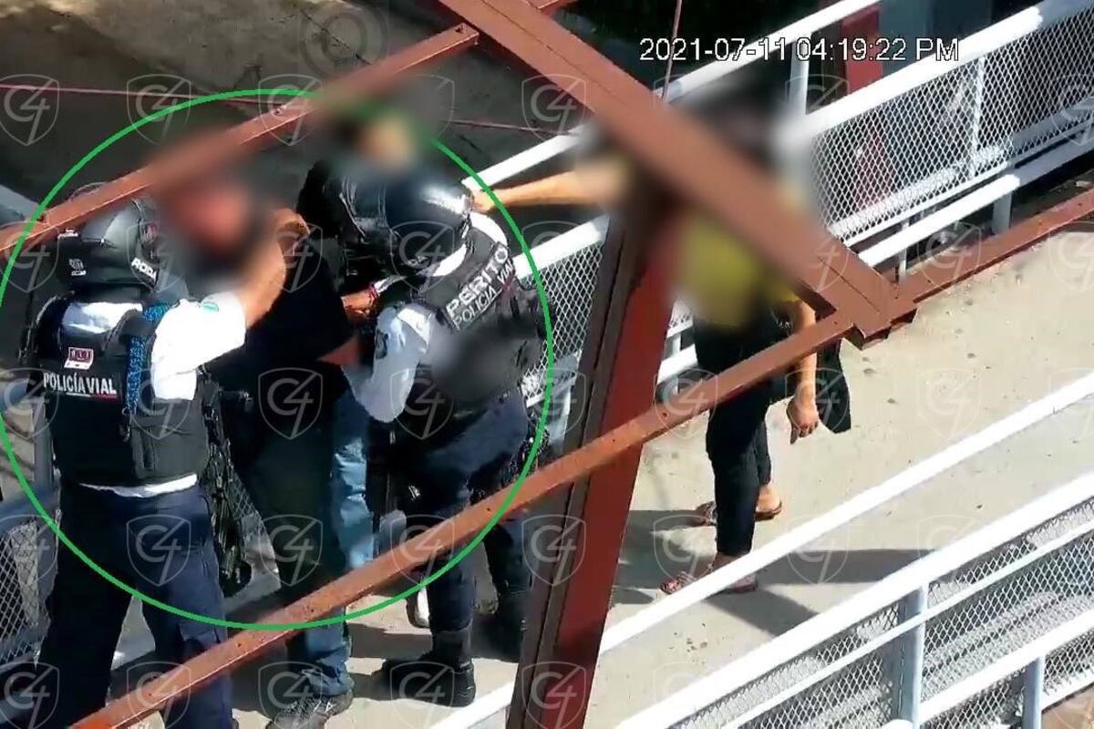 Veracruz: oficiales evitan su suicidio, más tarde se quita la vida en cuartel de SSP