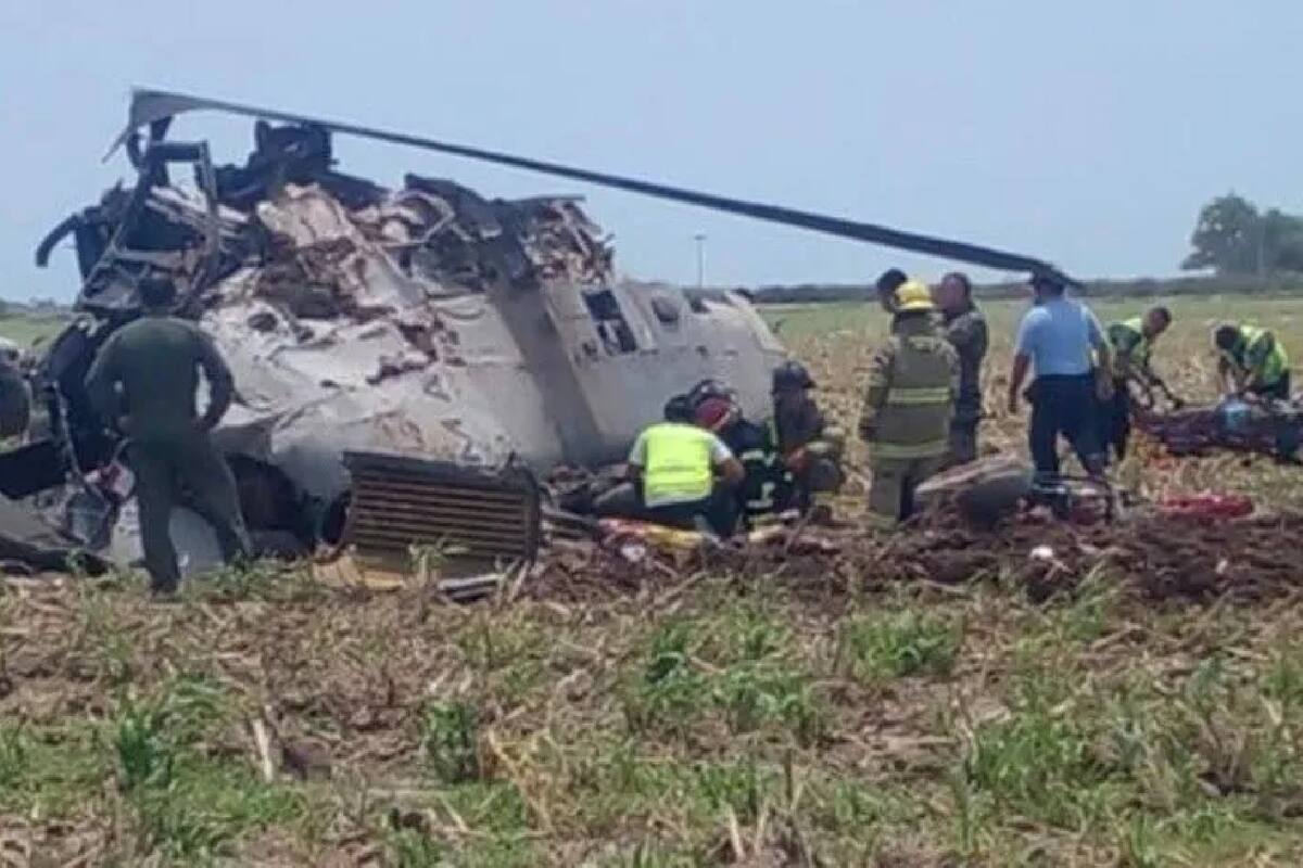 EU revisará cajas negras de helicóptero de Semar cuyo desplome trajo especulaciones