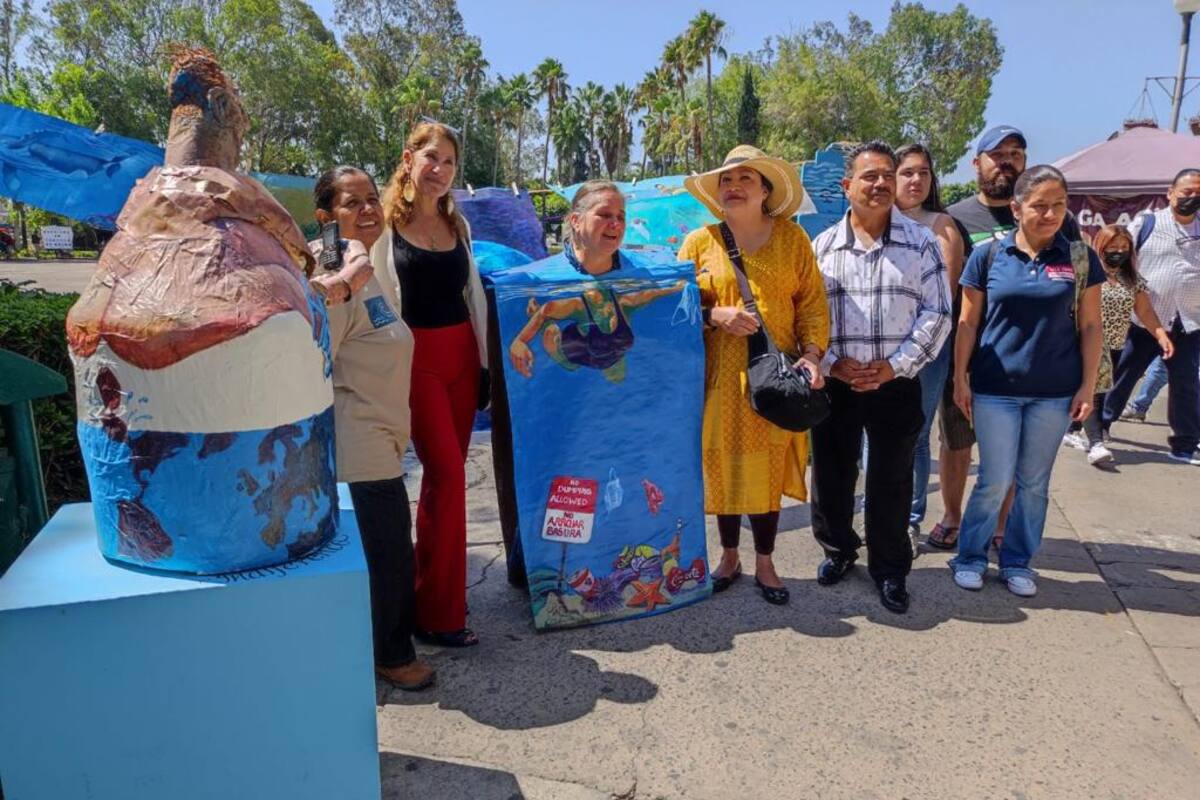 Evidencian contaminación de playa de Tijuana