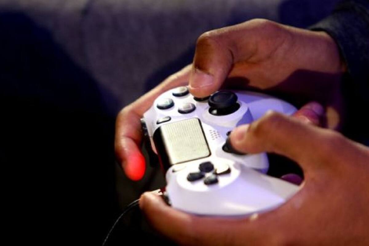 China: reducen tiempo que menores de 18 años pueden jugar videojuegos online