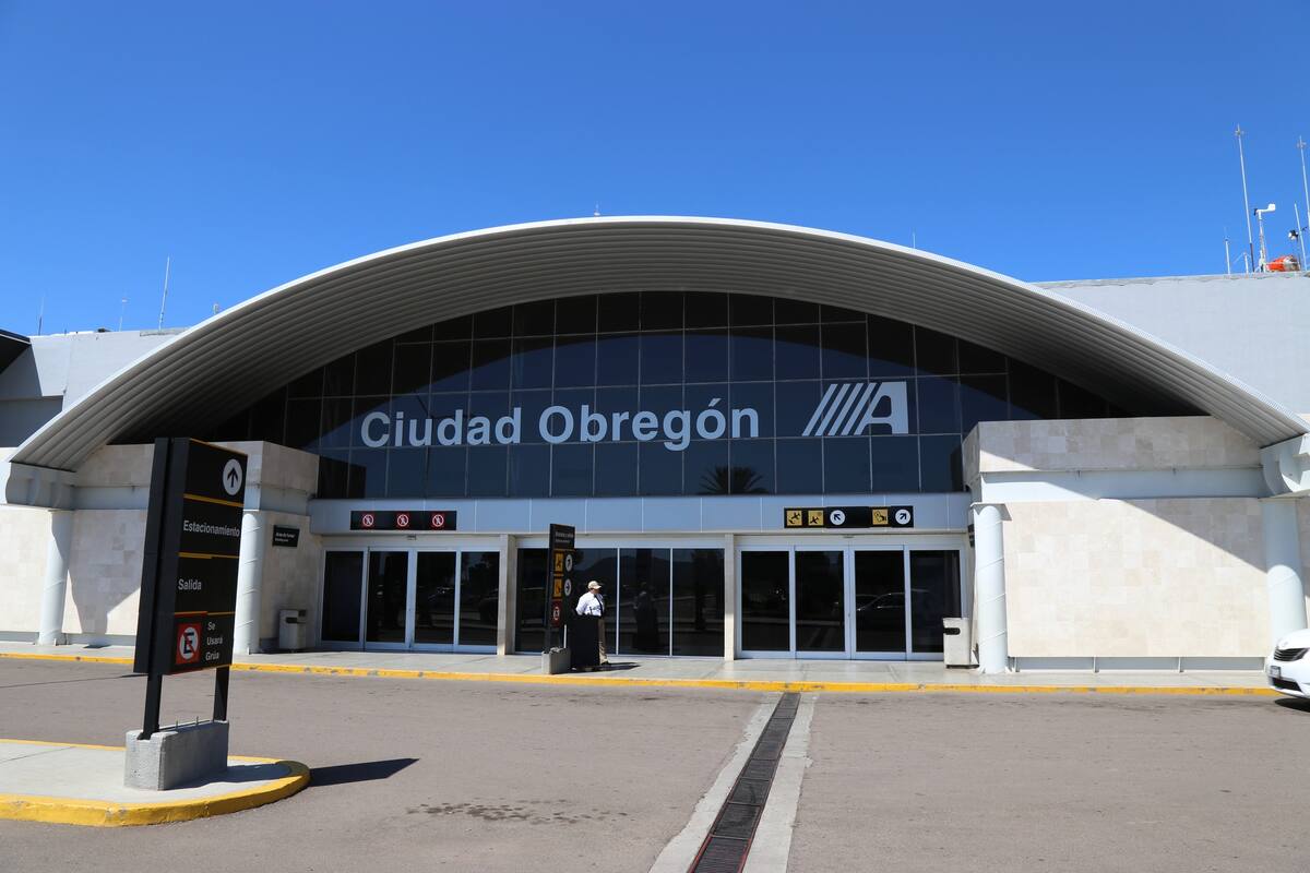 Falta de pasajeros disminuye oferta de vuelos en AICO
