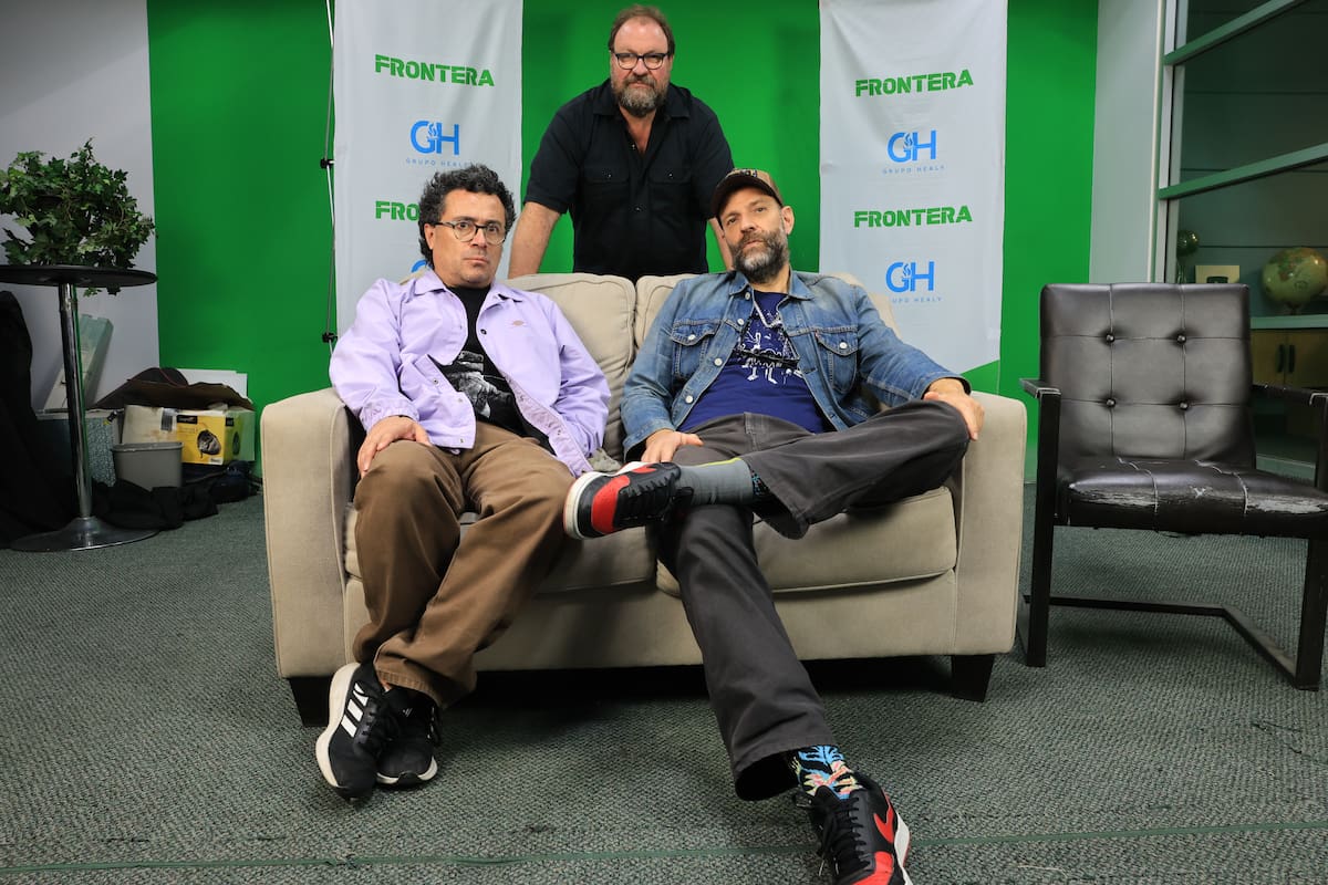 Los personajes del noticiero chileno se presentan en vivo esta tarde-noche en El Foro de Avenida Revolución. Foto: Sergio Ortiz