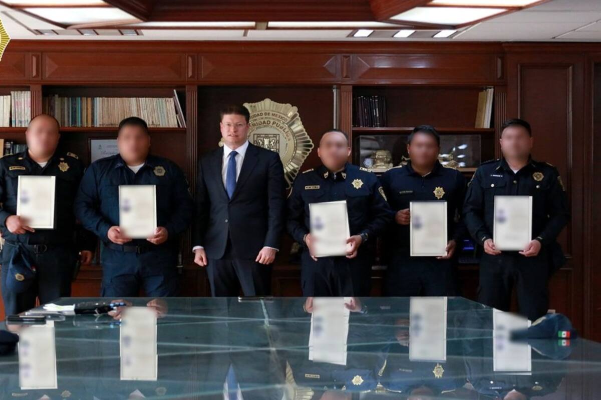 Reconocen labor de policías que capturaron al feminicida serial de Iztacalco