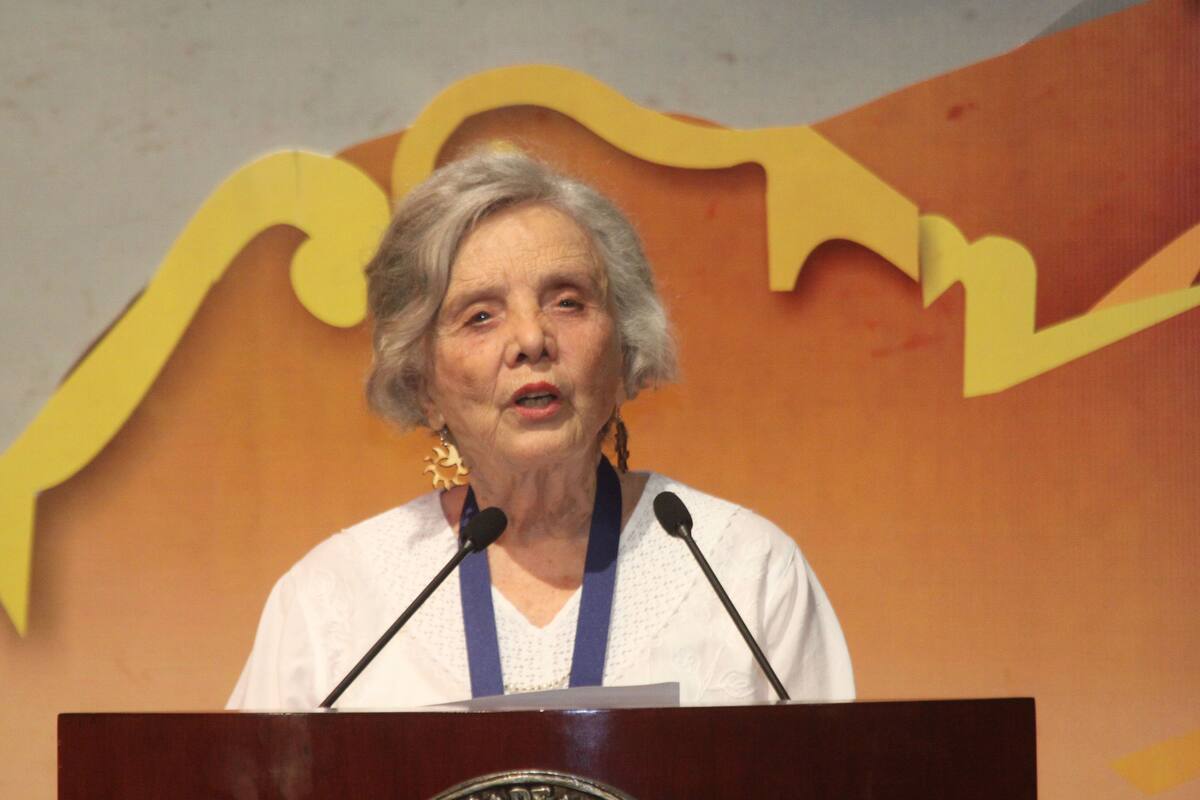 Roban casa de Elena Poniatowska: "Los libros no se los llevaron"