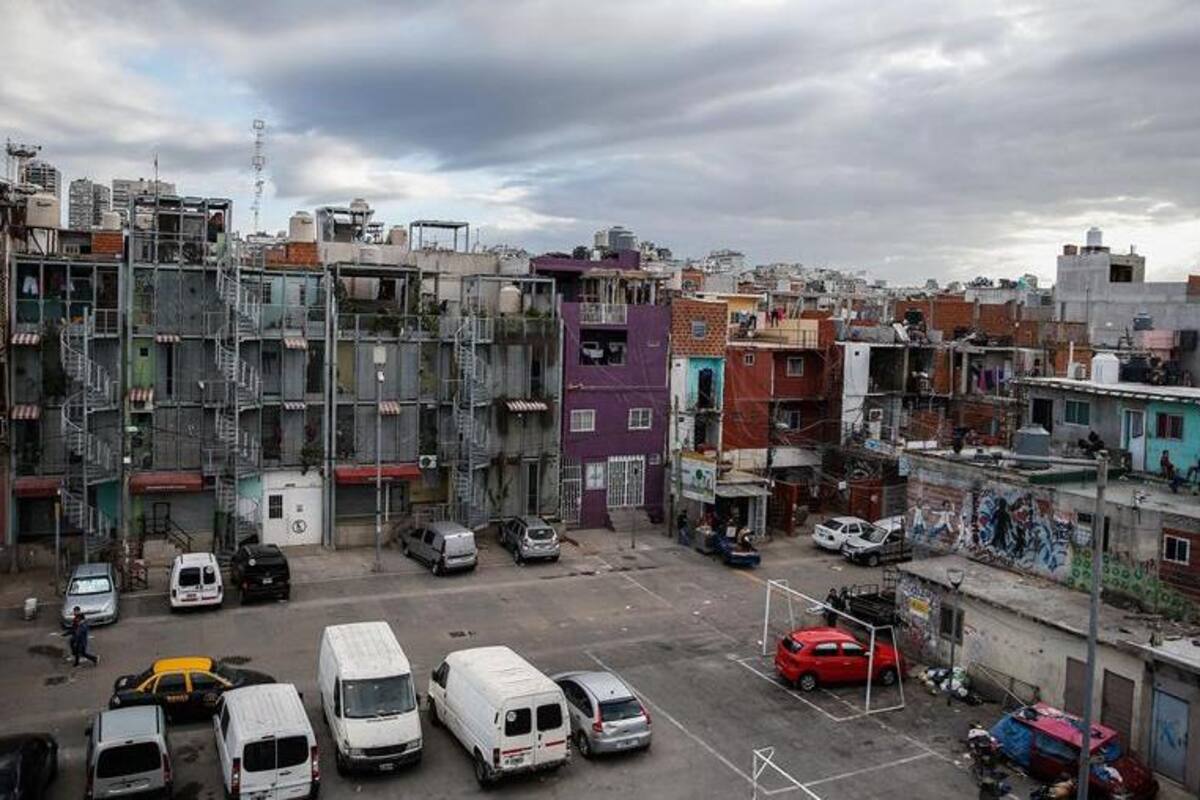 Argentina extiende cuarentena por Covid-19; busca alentar contagios