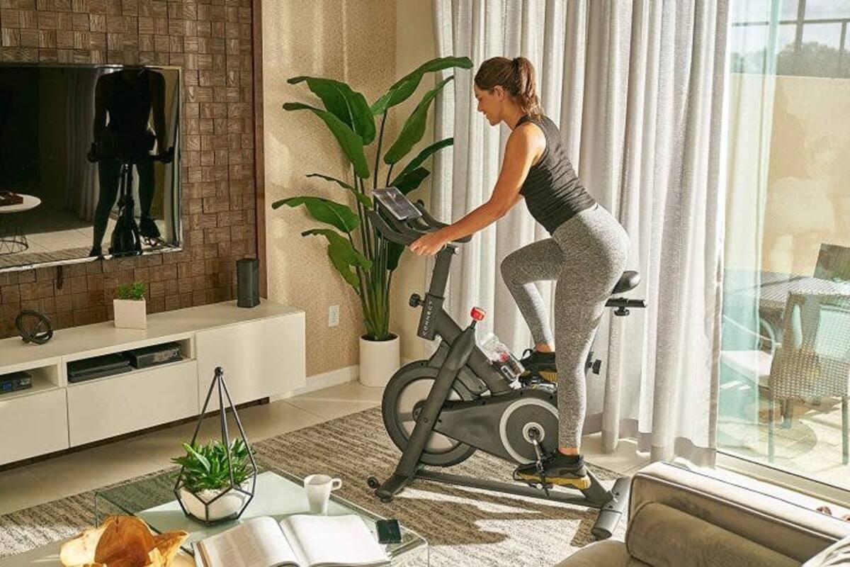 Amazon lanza la Prime Bike, su bici estática inteligente