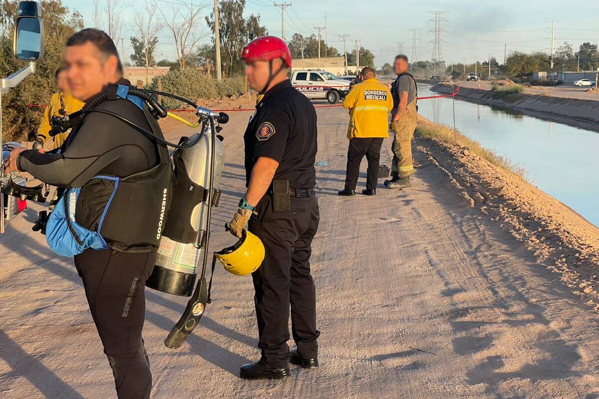 Recuperan cadáver flotando en canal Independencia