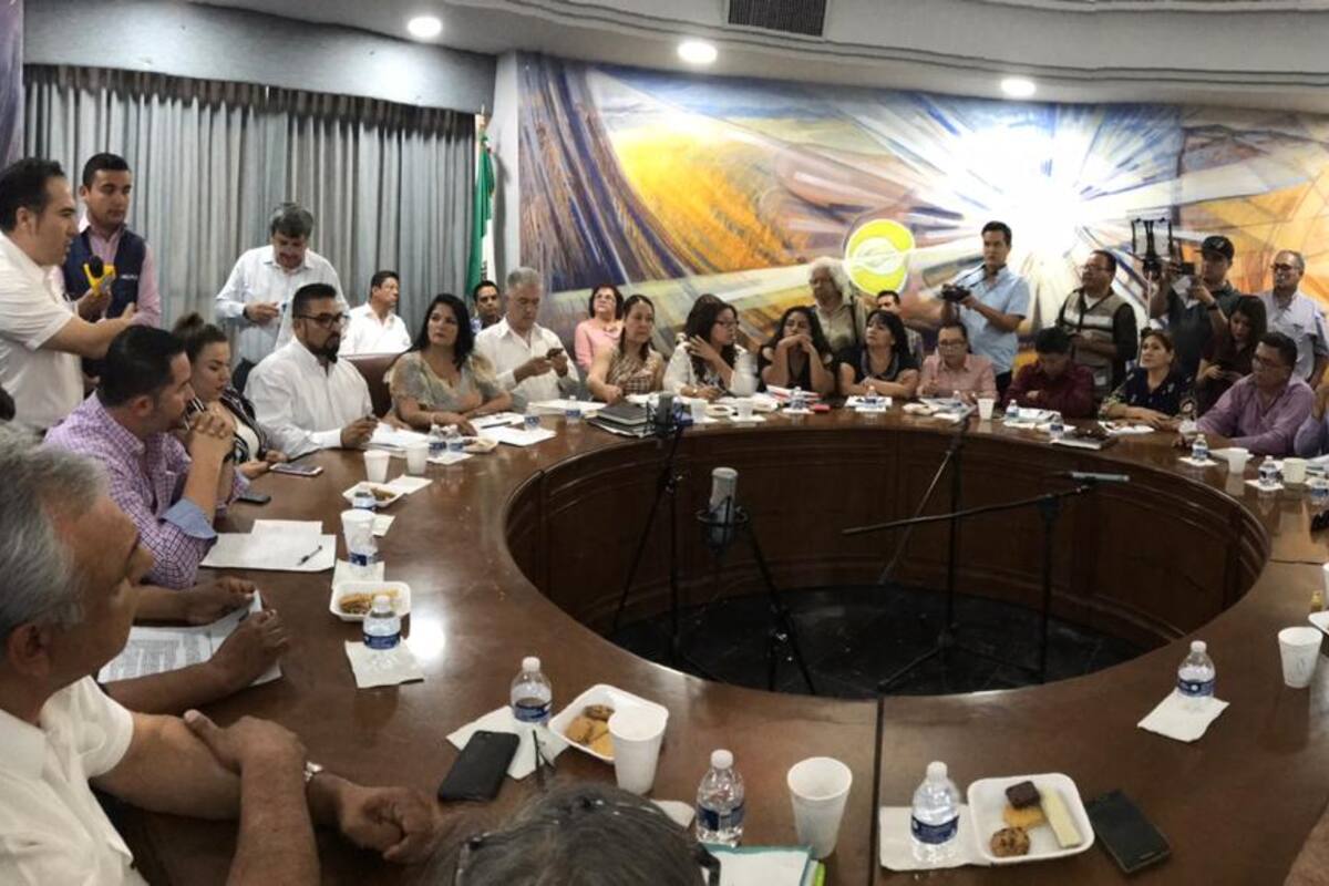 Seguirá en puesto tesorero de Navojoa pese a votación en Cabildo para destituirlo