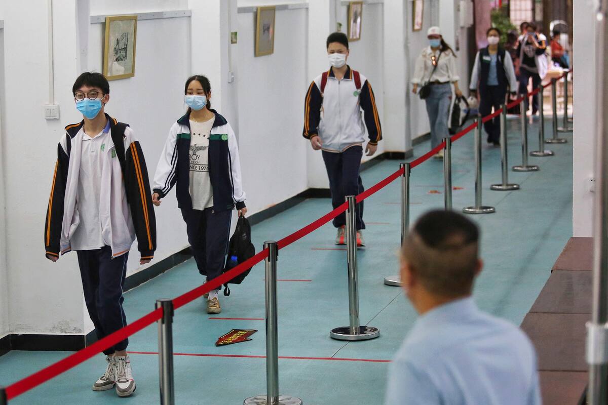 Médicos detectan síntomas distintos en pacientes de Covid-19 más recientes en China