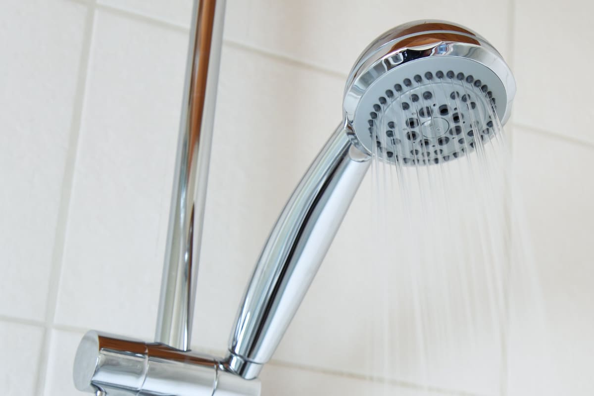 ¿Mañana o noche? La ciencia opina sobre el mejor momento para ducharse