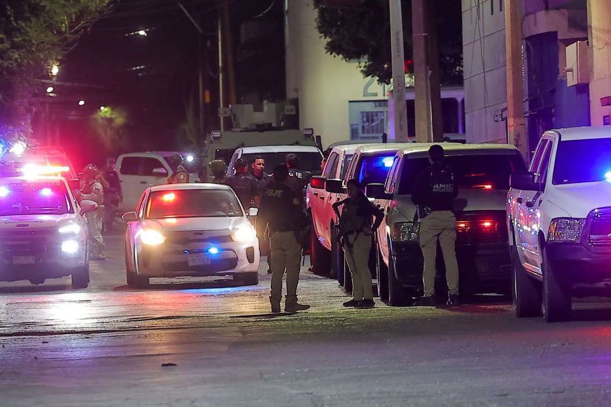 Ataque armado en pleno Centro de Hermosillo termina con dos detenidos tras agresión contra policías municipales
