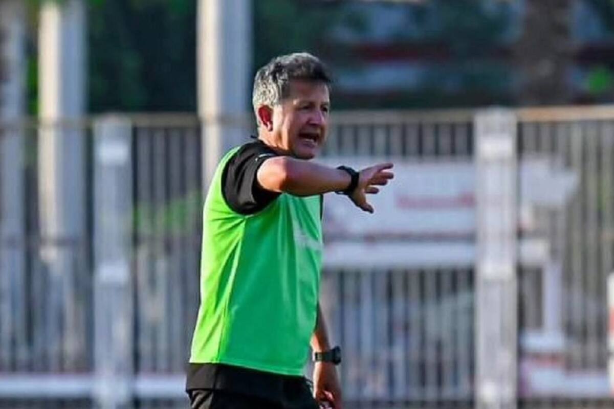 Jugadores en su plantel tendrán mismas oportunidades para jugar: Juan Carlos Osorio