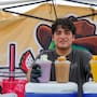 Estudiante emprende venta de aguas frescas de sabores únicos en Mexicali para generar su propio ingreso
