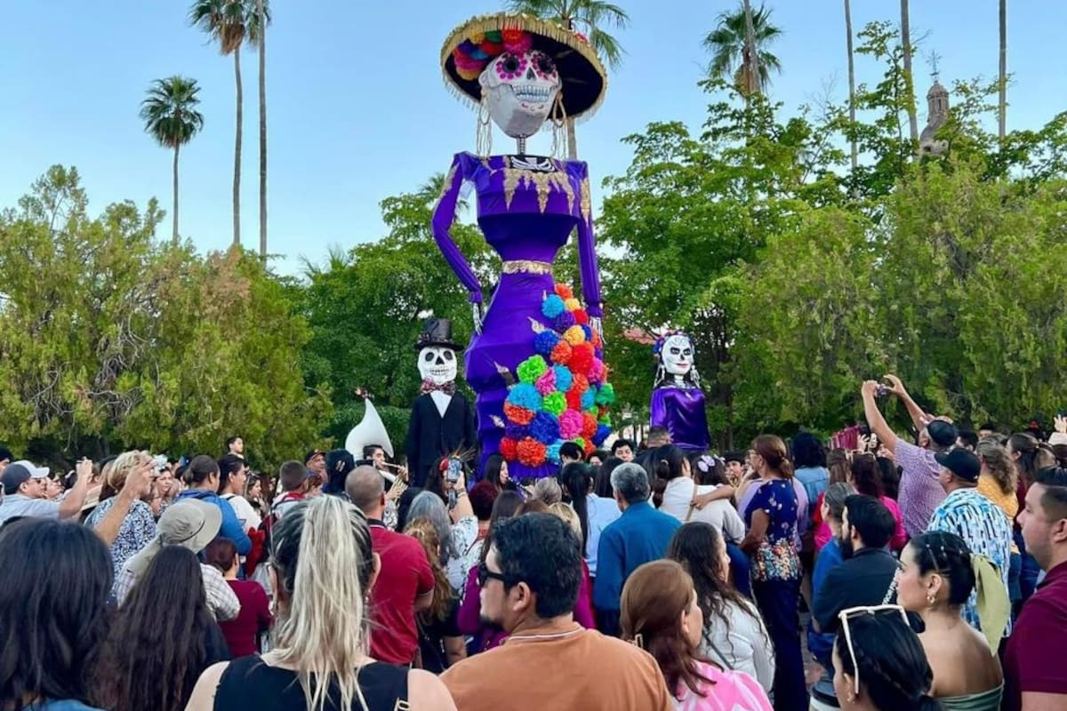 Reporta Álamos buena afluencia de turistas por Día de muertos y Festival de la Calaca 2024